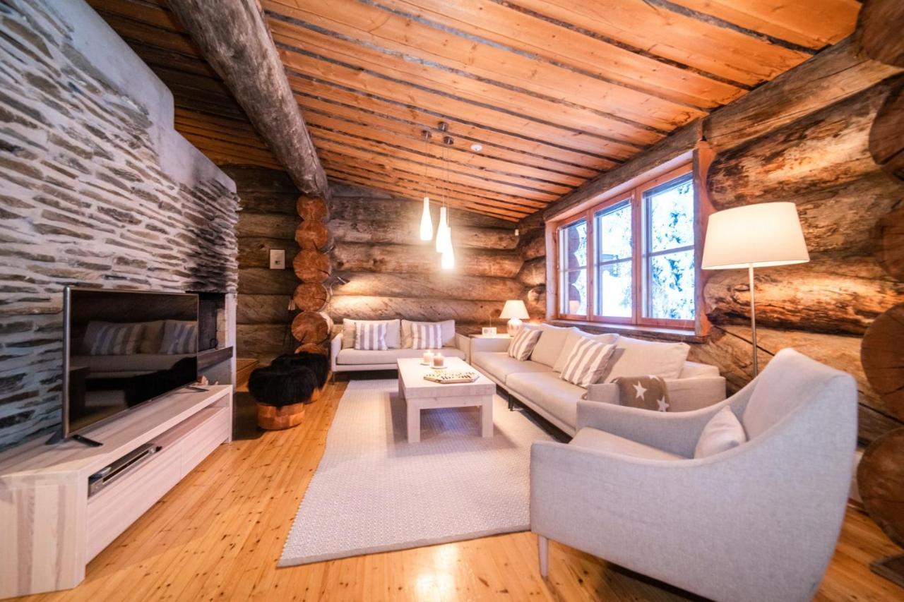 Keloruka 15 Luxury Lodge, 5 Ensuite Bedrooms, 250 M2, Jacuzzi, 2 X Ski Pass Exterior photo